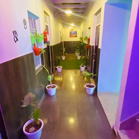 מטורה Ram Paying Guest House & Hostel Near By Krishna Janmabhoomi מראה חיצוני תמונה